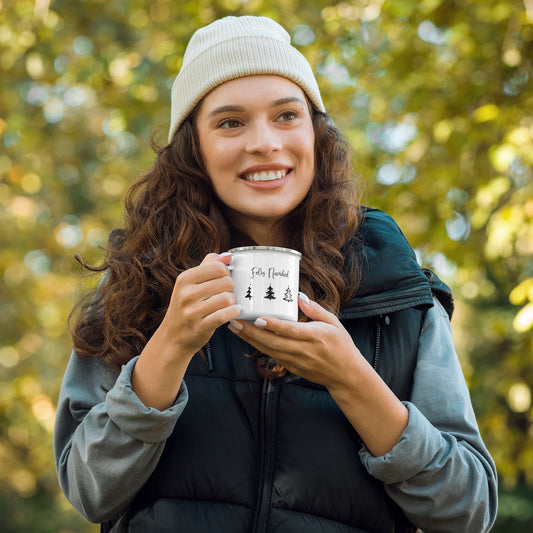 Navidad Trees Minimalist Enamel Mug En Español!